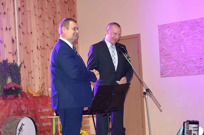 Atvyko Seimo narys Petras Čimbaras (dešinėje). Atvyko Seimo narys Petras Čimbaras (dešinėje).