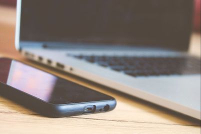 Mitai-apie-elektroninį-parašą-pexels.jpg
