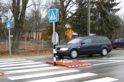 av1.jpg