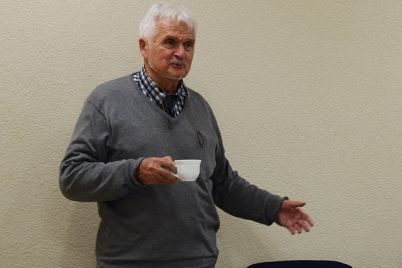 bib1_6001.jpg