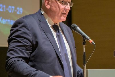 pinskus728.jpg
