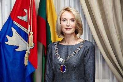 pinskuvienė.jpg