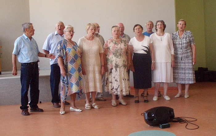 Dainuoja širvintiškiai