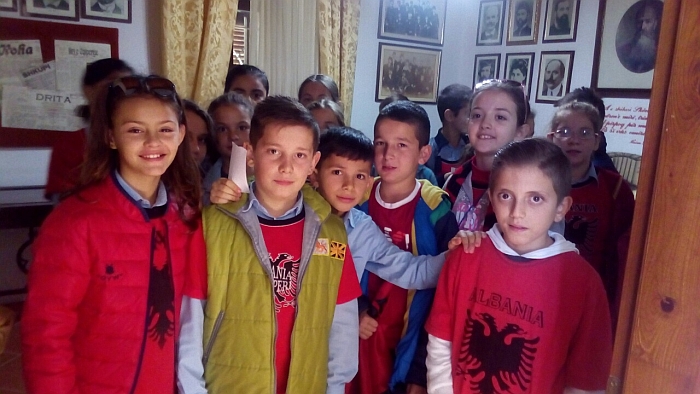 Projekto „Kartu - viskas įmanoma!“ partneriai Albanijos vaikai