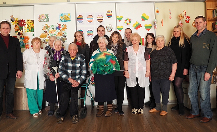 Jaunieji „darbiečiai“ Parapijos globos namuose Jaunieji „darbiečiai“ Parapijos globos namuose