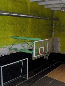 2015 metai. Širvintų sporto mokyklos salė...