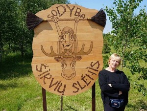 Eglė pasirengusi visus maloniai priimti į savo rojaus kampelį.