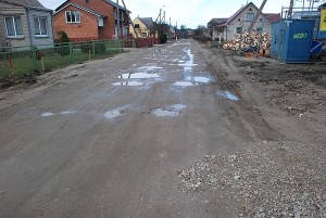 Vyšnių gatvės rekonstrukcija, anot valdininkų, turėtų būti baigta iki spalio 1 d. 