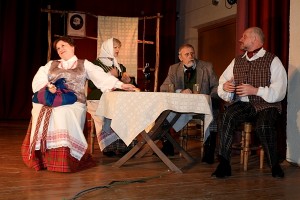 Scena iš Keturakio komedijos „Amerika pirtyje“. Scena iš Keturakio komedijos „Amerika pirtyje“.