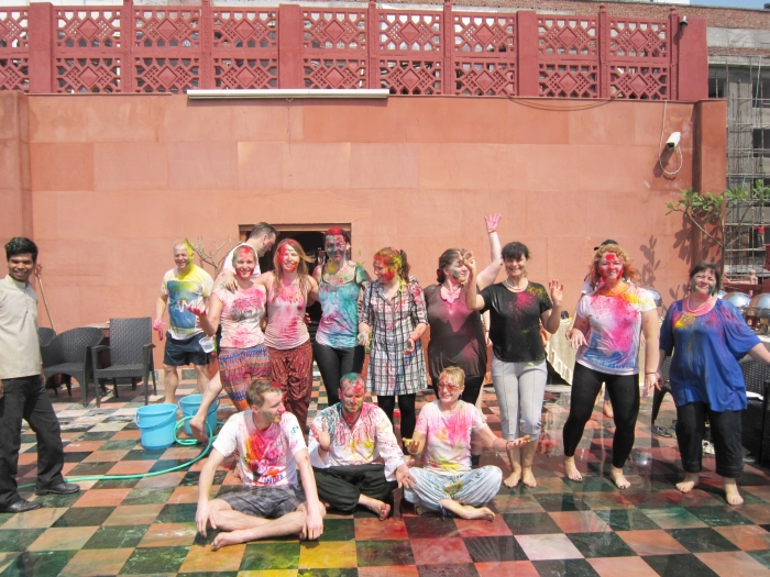 Lietuvių pažintis Indijoje su spalvingąja Holi švente