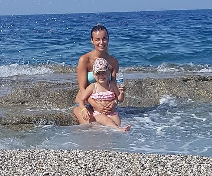 Šių metų Joanos ir jos dukrytės atostogos Alanijoje.