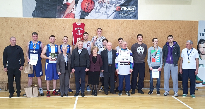 Varžybų nugalėtojai ir svečiai