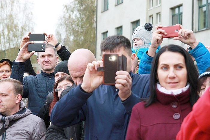 Akimirka iš iškilmių...