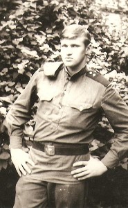 Ir kareivėliu pabūta.