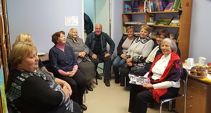 Knygos pristatymo Kiauklių bibliotekoje akimirka
