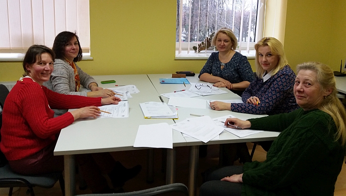 3-4 klasių mokinių darbų vertinimo komisija. 3-4 klasių mokinių darbų vertinimo komisija.