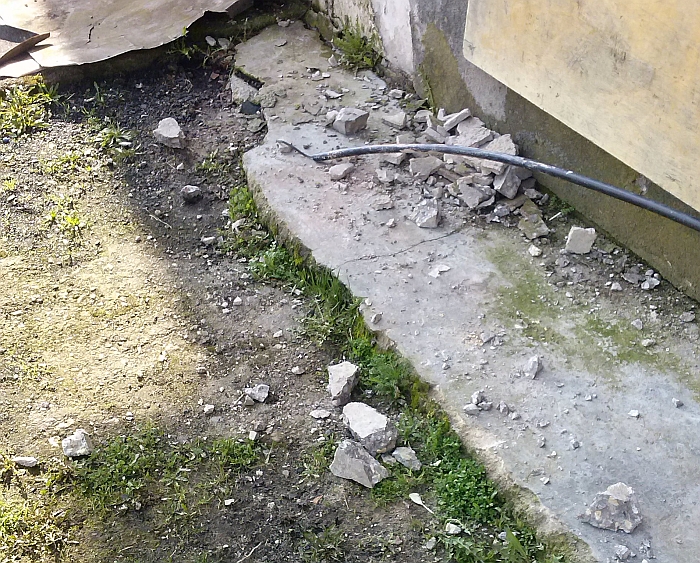 Šie vandalizmo faktai kalba apie tai, kad Medžiukuose atgaivinti kultūros kampelį bus labai sudėtinga. Šie vandalizmo faktai kalba apie tai, kad Medžiukuose atgaivinti kultūros kampelį bus labai sudėtinga.