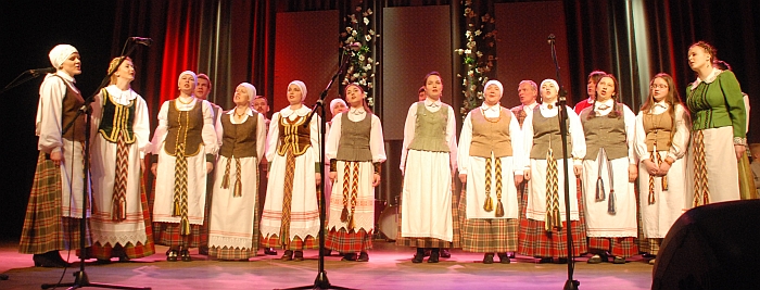 Vienas iš gausiausių rajono meno kolektyvų - Kernavės folkloro ansamblis „Medgrinda“. 
