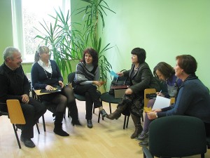 Susirinkimą sveikinimu Mokytojų dienos proga pradėjo metodinės tarybos pirmininkė Roma Vareikienė. 