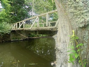 Sukiužęs senasis tiltas skaičiavo daugiau nei 150 metų...