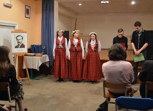 Čiobiškio pagrindinės mokyklos mokinių pasirodymas