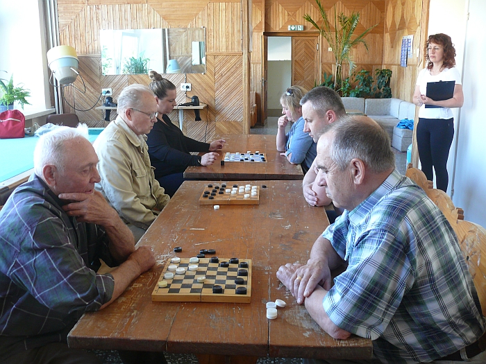Žaidžia šaškininkai