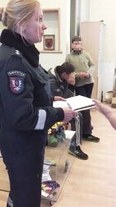 Įtariamųjų porelė buvo pristatyta į Policijos komisariatą.