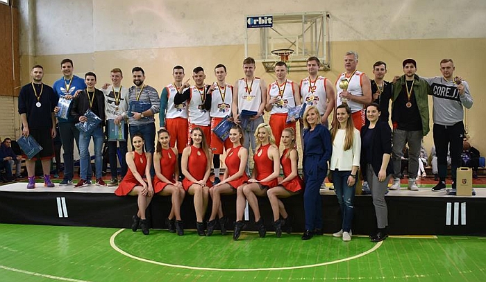 Krepšinio komandų apdovanojimai. Krepšinio komandų apdovanojimai.