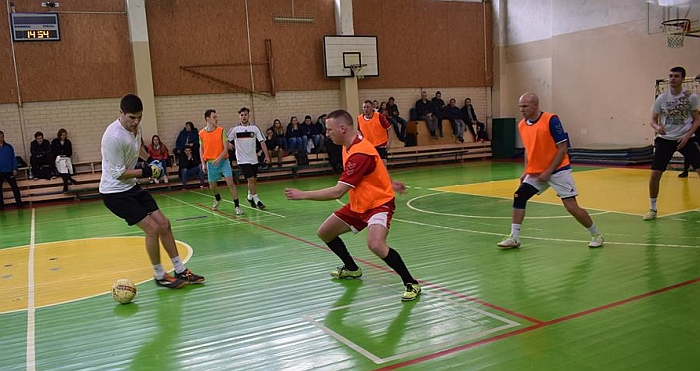 Futbolo rungtynių momentai. Futbolo rungtynių momentai.