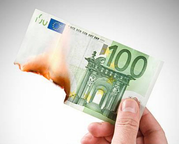 Kasdien – po 100 eurų žalos
