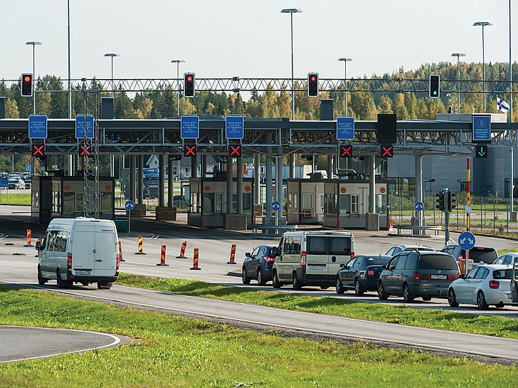 Nuijamaa_border_crossing_2017_03_cropped.jpg